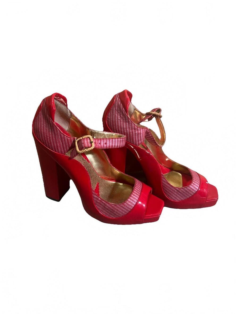 ZINC Red Chunky Platform Block Heels Size 9.5 Retro Patent Leather Open Toe